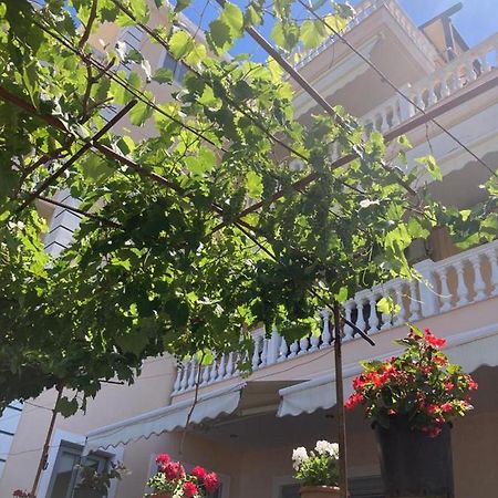 Himara Apartments Eksteriør billede