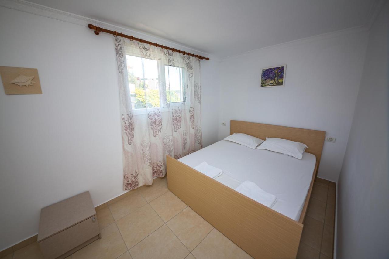 Himara Apartments Eksteriør billede